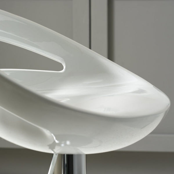 Ottawa White Bar Stool 13976313