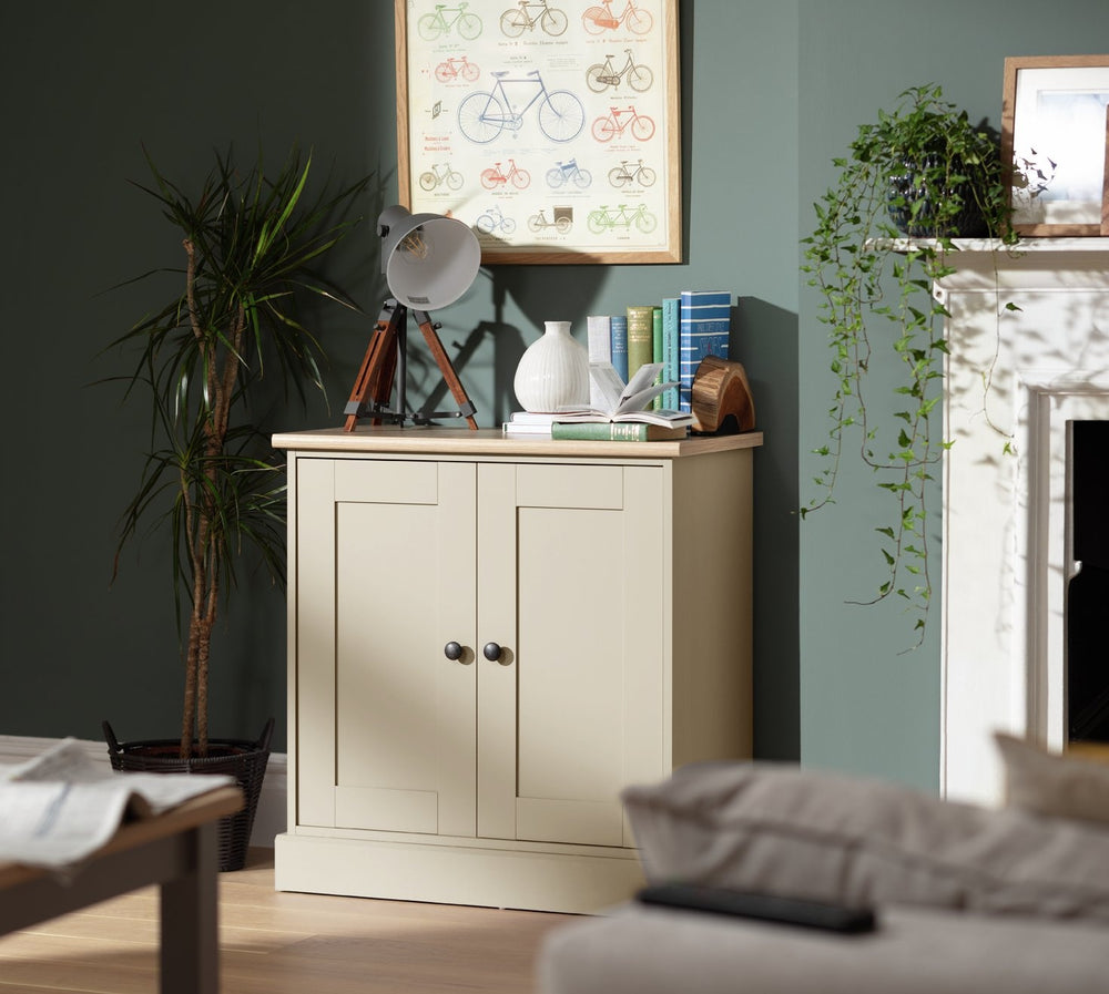 Winchester 2 Door Sideboard - Natural 18096236