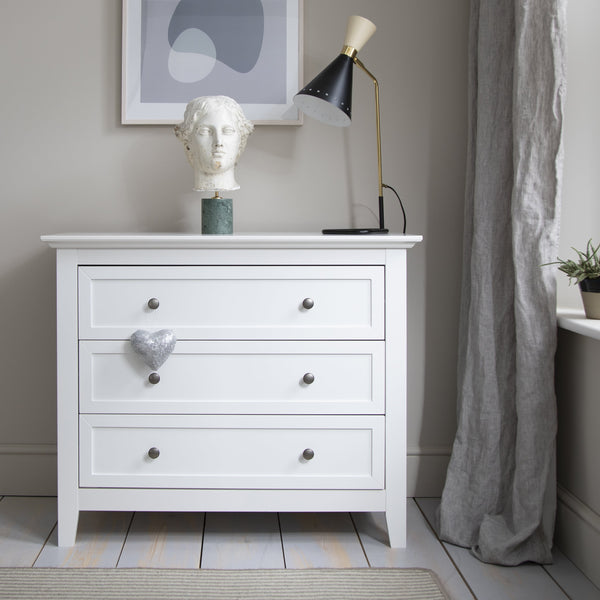 Chest of Drawers in White 3 Drawer