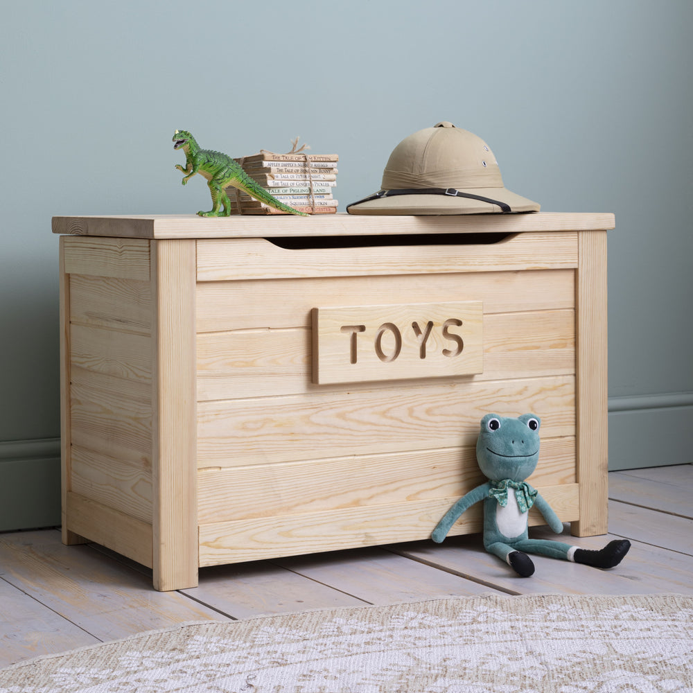 Pine Toy Box