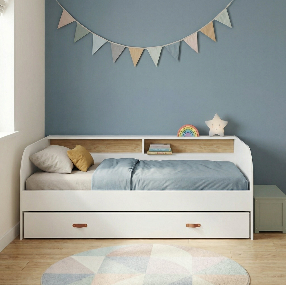 Day Bed with Pull-Out Trundle in Classic White & Pine