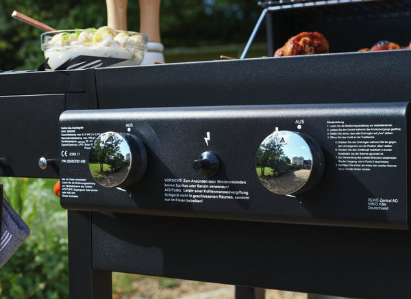 2 Burner Gas And Charcoal BBQ 12066004
