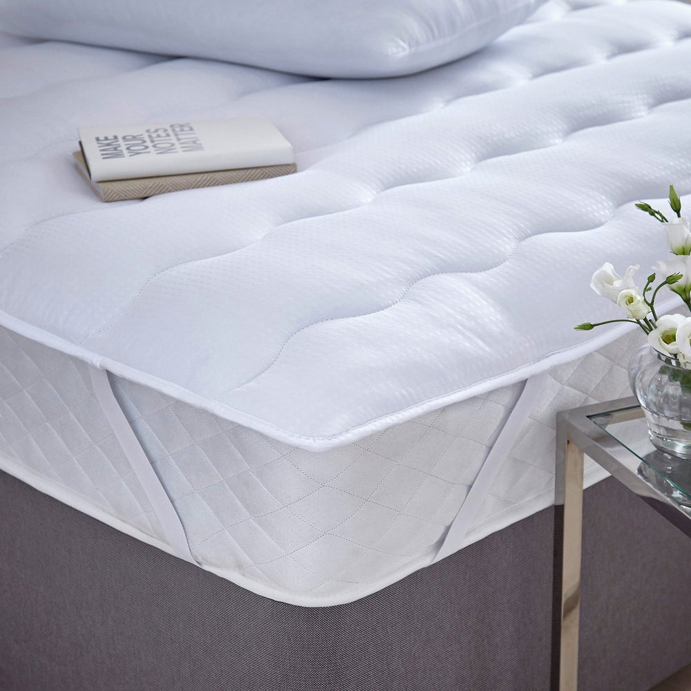 Silentnight Hotel 2.5cm Mattress Topper - Double 16063443
