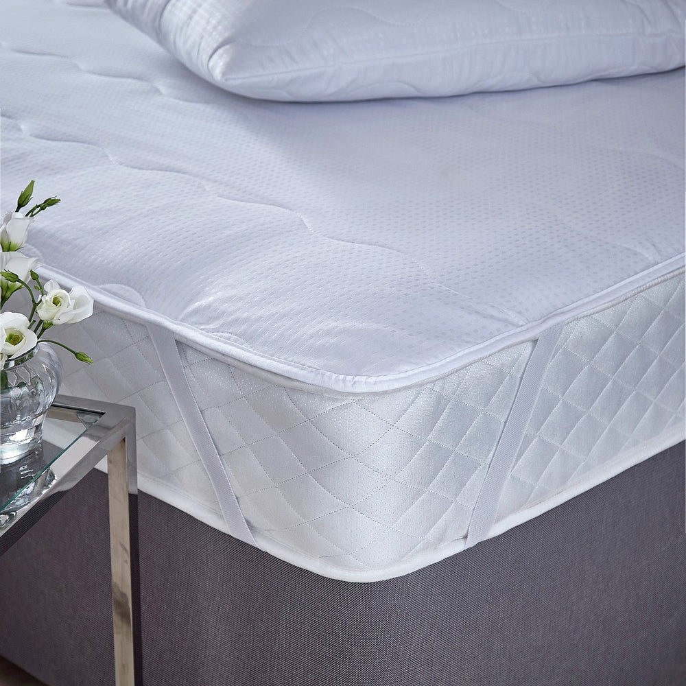 Silentnight Hotel Collection Mattress Protector - Double 16145361