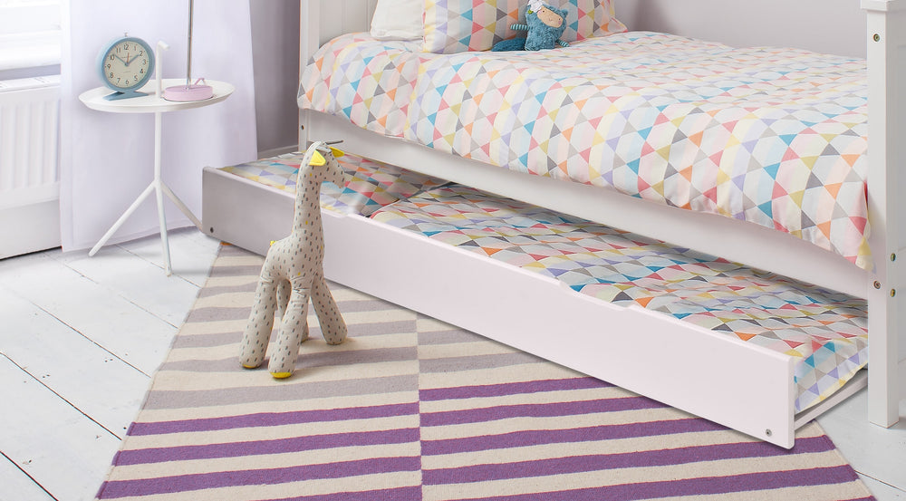 Spacesaver Pull out Trundle Bed in Classic White